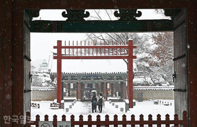 전주 한옥마을의 상징적 공간인 경기전. 태조 이성계의 어진을 모신 곳이다.