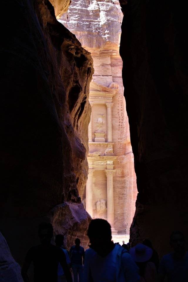 요르단 페트라 알시크 협곡.