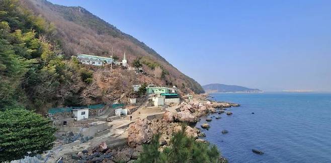 부산 가덕도. 6⋅25전쟁 당시 경기도 안양기독보육원 원아들이 이곳으로 피난 길에 올랐다. 그 와중에 20여 명이 폭사했다. 사진=박성기