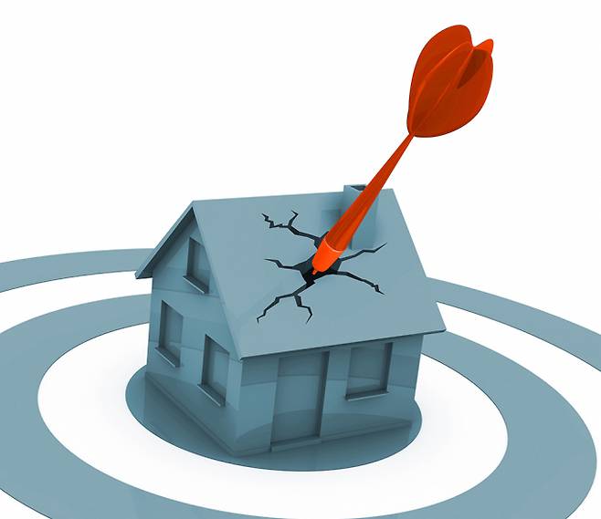 사망한 빌라왕 김씨가 임대한 주택에 거주하는 세입자 가운데 보증보험에 가입된 이들은 614명으로 조사됐다. /그래픽=김은옥 디자인 기자