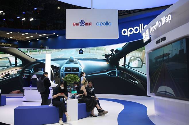2021년 4월 중국 상하이에서 열린 '오토 상하이 2021'에 참여한 바이두의 자율주행 사업 아폴로. /김남희 특파원