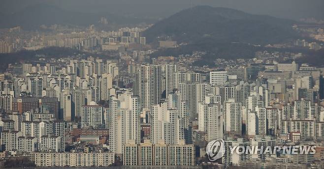 서울 여의도 63스퀘어 전망대에서 바라본 아파트. 
[연합뉴스 자료사진]