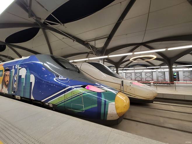 메카와 메디나를 오가는 하라메인 고속철도