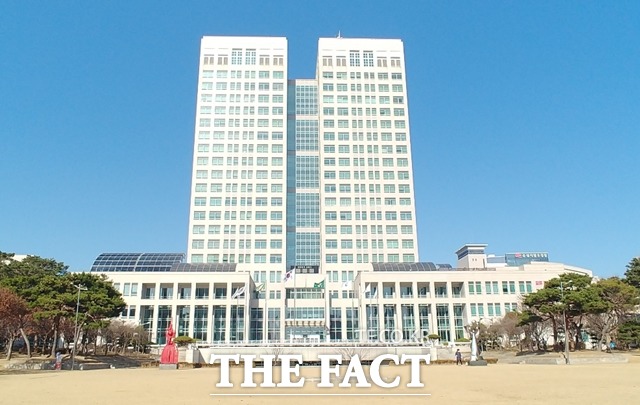 대전시가 2023년 소상공인 경영개선자금으로 지난해보다 2배 증액된 2000억원을 지원할 계획이다. / 대전시청 전경