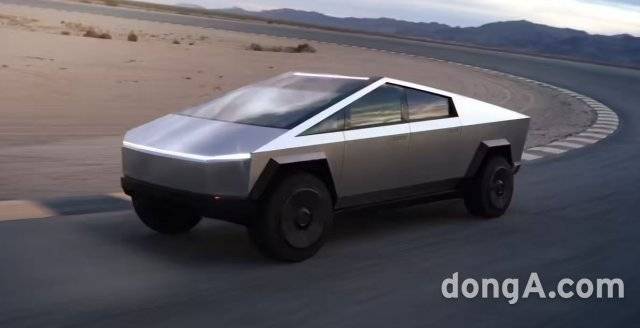 테슬라 사이버트럭