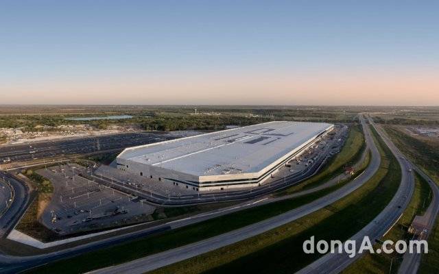 테슬라 기가텍사스