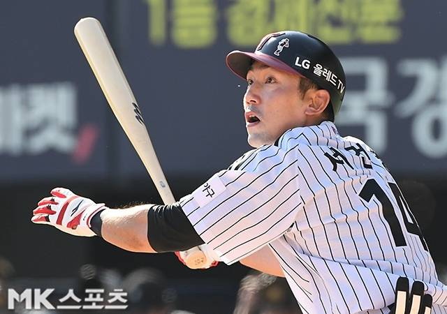 염경엽 LG 감독은 서건창의 부활을 확신하고 있다.       사진=천정환 기자