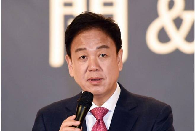 뉴시스
