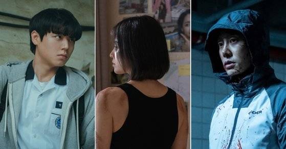 학교폭력을 적나라한 수위로 묘사하는 K드라마들이 늘어나고 있다. 왼쪽부터 '약한영웅 Class1'(웨이브), '더 글로리'(넷플릭스), '돼지의 왕'(티빙) 스틸컷. 사진 각 OTT