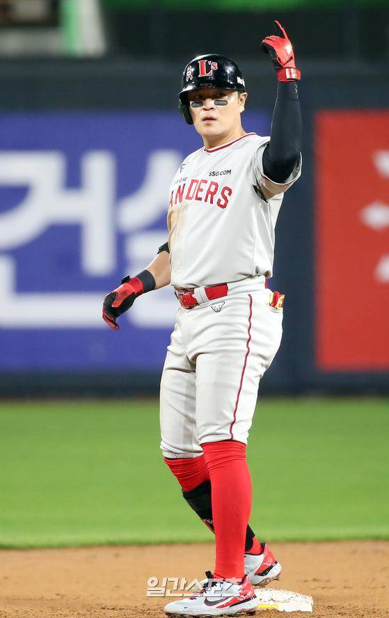 최근 미국 한인 라디오 방송에 출연, 안우진 옹호 발언으로 홍역을 앓고 있는 추신수. IS 포토&nbsp;