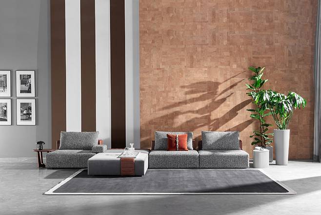 사진 : 플랜리빙의 MC(Meroni & Colzani) 컬렉션. Linosa Sofa (브랜드 Meroni & Colzani).&nbsp;Design: Salvo Bonura