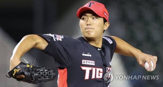 결국 동기들중 가장 빠른 스피드로 달리기 시작한 이의리... 인생은 속도가 아니라 방향이다 (연합뉴스)