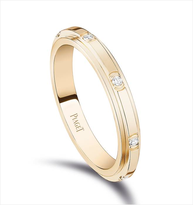 사진 : 피아제(PIAGET), 포제션 웨딩 링. 18k 핑크 골드, 8 개의 브릴리언트 컷 다이아몬드(약 0.06캐럿) 세팅. G34P3M00&nbsp;©Piaget