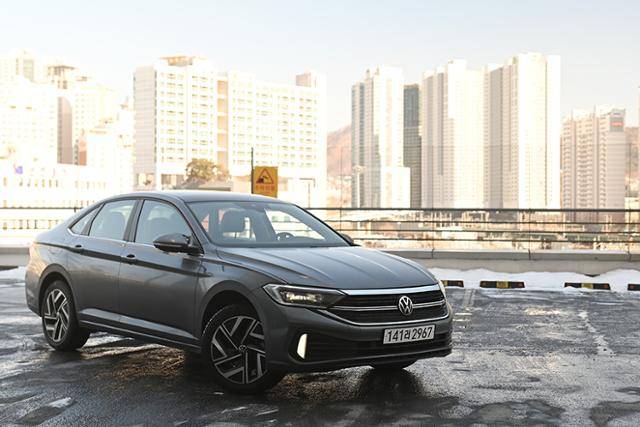 폭스바겐 제타 1.5 TSI 프레스티지