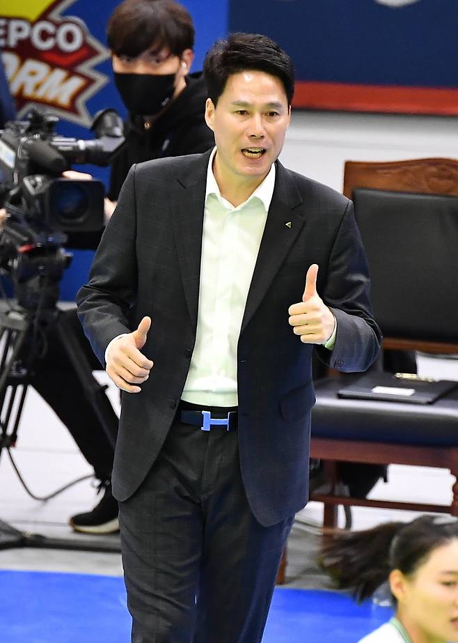 강성형 현대건설 감독. KOVO 제공