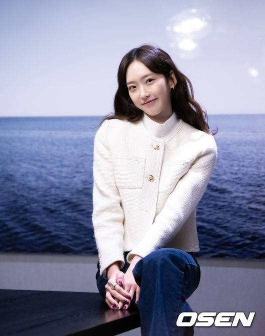 [OSEN=지형준 기자]한지현이 포즈를 취하고 있다. 2022.12.14 /jpnews@osen.co.kr
