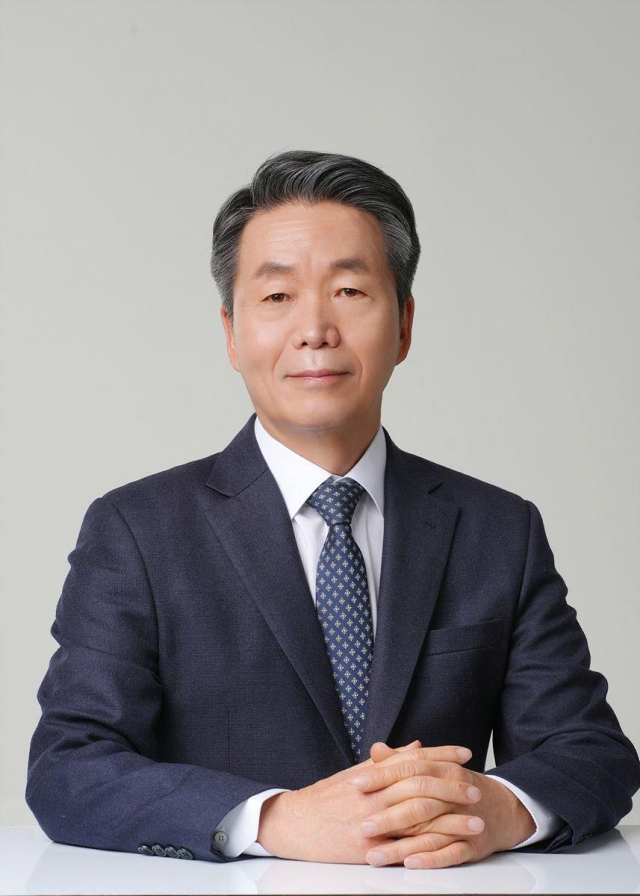 김용원 부산항법률사무소 대표변호사