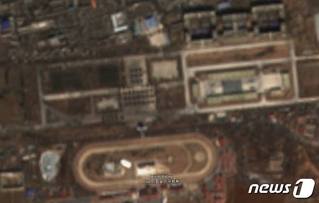 인공위성 '센티널-2A'가 4일 북한 평양 미림비행장 일대를 촬영한 위성사진 (센티널허브 캡처)