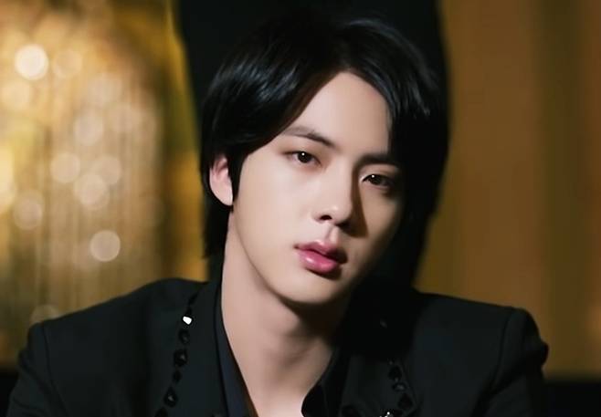 방탄소년단 진, 샤잠 '글로벌 주간 톱10 아티스트' 톱3..'샤잠킹' 저력