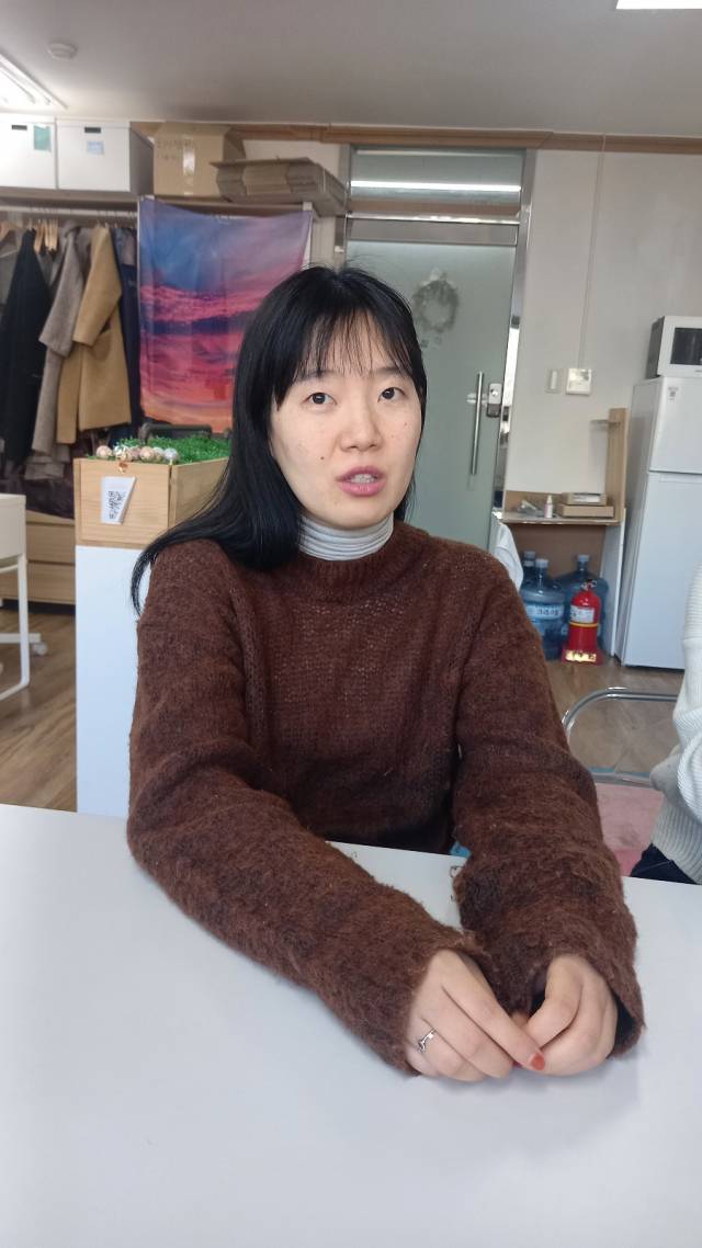 전성신 니트생활자 공동대표