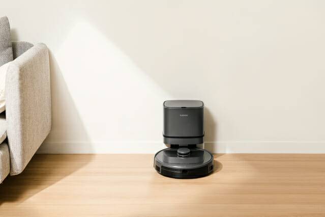 [이미지]쿠쿠, 자동 먼지 비움이 가능한 파워클론 로봇청소기 R 출시-1