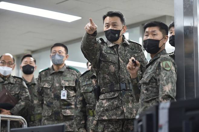 김승겸 합참의장이 올 1월1일 육군 제1방공여단을 방문했다. 사진=합참 제공