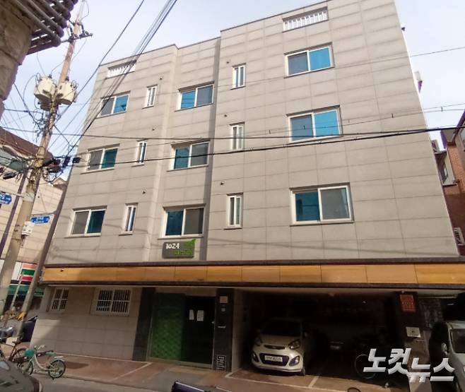 경기도 시흥시 정왕동에 있는 다자녀가구 전용 공공임대주택 1호인 '1024 퍼스트홈'. 정영철 기자