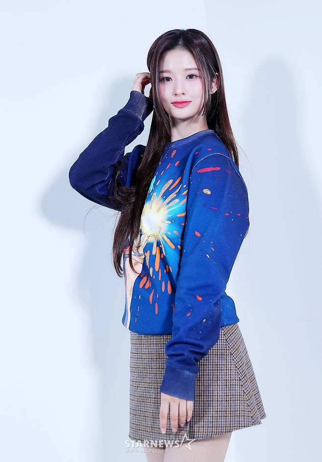 "인형이야 사람이야?" 엔믹스 설윤, 최강 센터 미모[★화보]