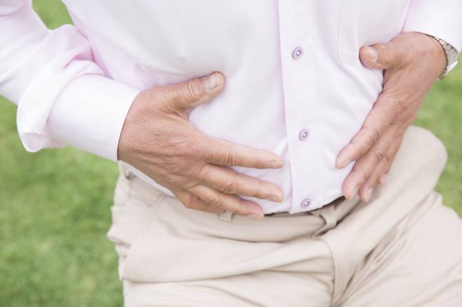 유당을 소화시키지 못해 설사, 복통, 구토 등이 일어나는 '유당불내증'은 한국인 절반이 겪고 있을 만큼 흔하다. [사진= 게티이미지뱅크]