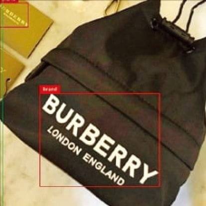 인공지능(AI)이 로고의 이미지를 인식해 가품 여부를 판단하고 있다. 마크비전 제공