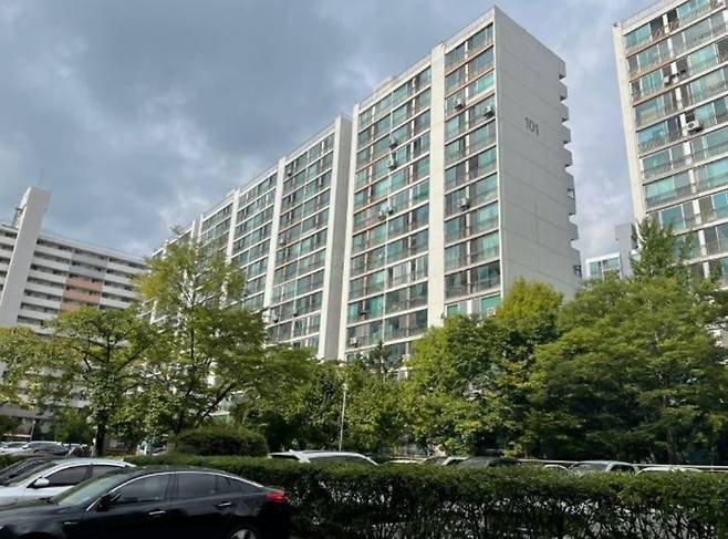 1월 전국 최다 응찰자 수 물건은 경기 용인시 수지구 풍덕천동 위치한 아파트(전용면적 60㎡)로 76명이 입찰에 참여했다. (사진=지지옥션 제공) *재판매 및 DB 금지