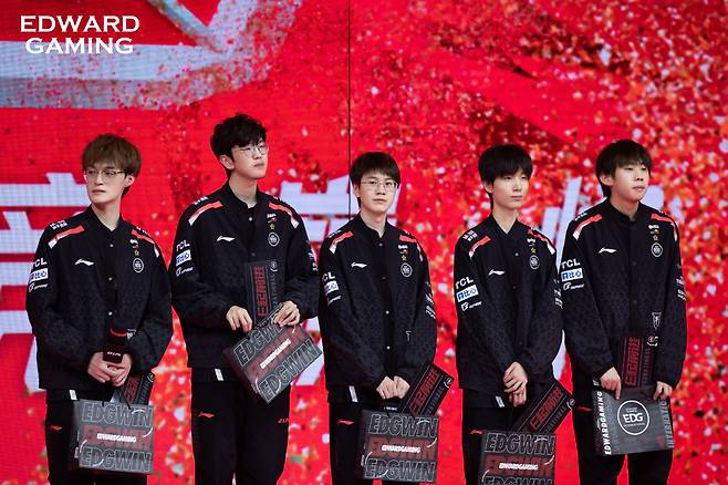사진=에드워드 게이밍 공식 웨이보