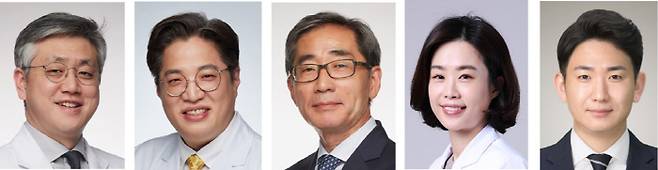 왼쪽부터 김어수 교수, 김광준 교수, 남정모 교수, 하정희 교수, 최동우 박사
