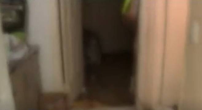 사체를 은닉했던 내연남 정모씨의 집. 정씨는 이곳에서 공범 김모씨, 김씨와 피해자의 자녀들과 함께 살았다. (사진=연합뉴스)