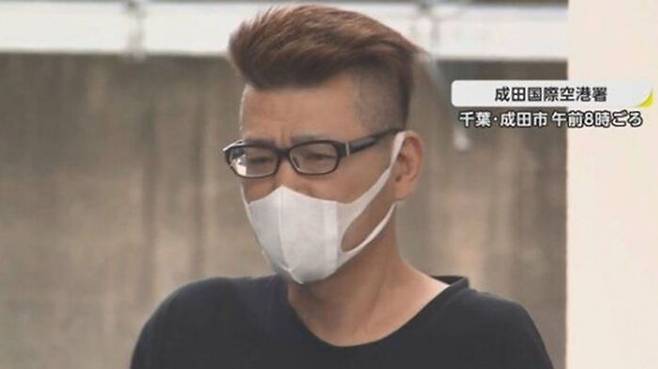 신장 150cm 60대 여성을 무차별 폭행해 숨지게 한 혐의로 기소된 키 199cm의 나미키 다다시 피고인. (사진=일본 현지 뉴스 방송 캡쳐)