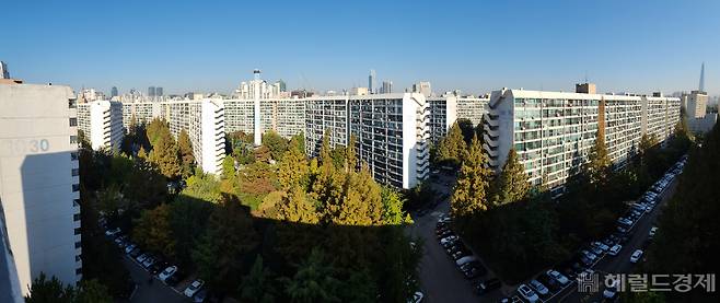 서울 강남구 대치동 은마아파트 단지내 모습이 보인다. 임세준 기자