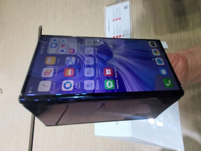 화웨이 메이트Xs2