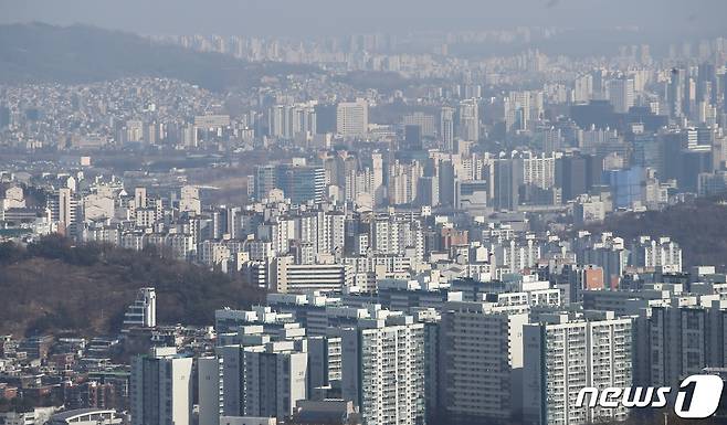 1억 더 떨어졌나, 3억 다시 올랐나…한 단지서 반등·신저가 '오락가락'