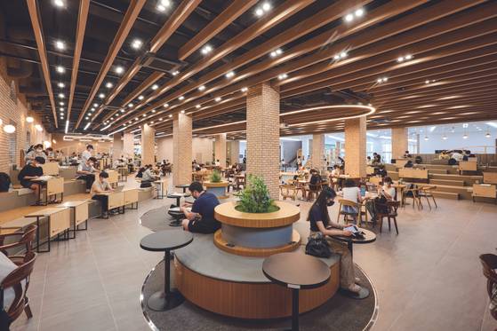 The university's newly renovated PNU Saebyeokbeol Library [PUSAN NATIONAL UNIVERSITY]