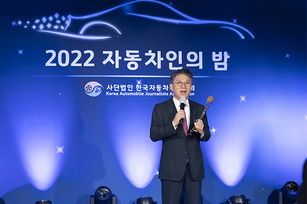 KG Group and SsangYong Motor Chairman Kwak Jae-sun at an event dubbed automobile industry entrepreneurs’ night on Wednesday [Source : Korea Automobile Journalists Association]