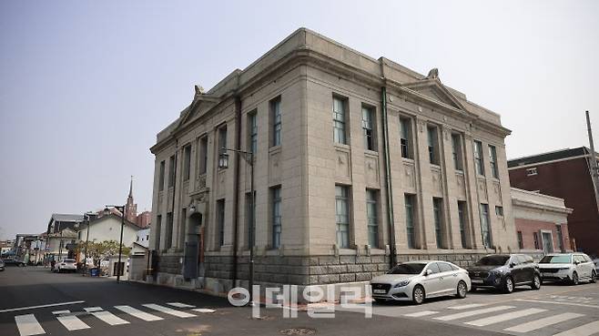 목포근대역사관 2관. 과거 수탈의 동양척식주식회사의 목포지점이었다