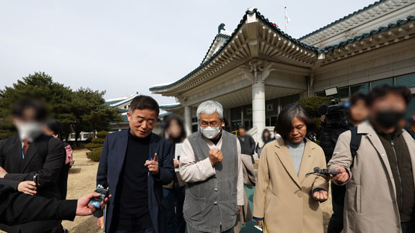 민사고 방문한 더불어민주당 '정순신 검사특권 진상조사단'