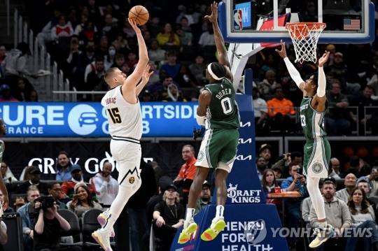 공격하는 니콜라 요키치
[USA TODAY Sports=연합뉴스]