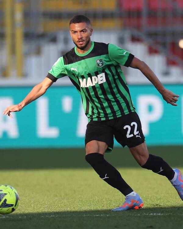 승리를 거둔 US 사수올로 칼초.