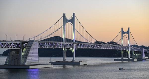 광안대교 전경. 국제신문DB