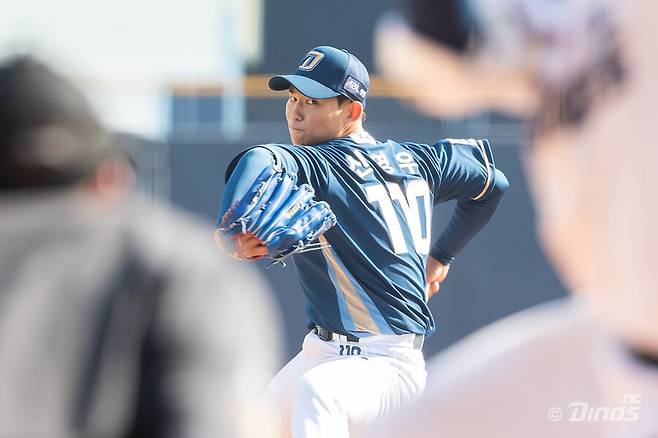 ▲ NC의 차세대 파이어볼러로 기대를 모으는 신영우 ⓒNC다이노스