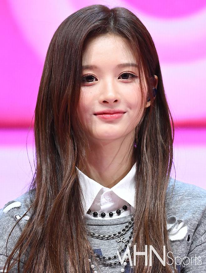 엔믹스 설윤 '심쿵, 설레임 일으키네'