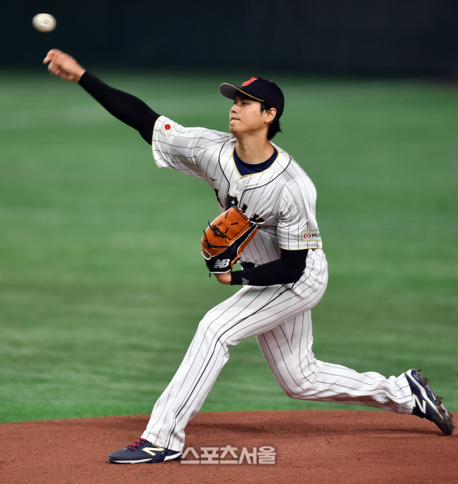 WBC 일본 대표팀 오타니 쇼헤이가 9일 도쿄돔에서 열린 2023 WBC 예선 B조 중국과 경기에 선발 등판해 공을 뿌리고 있다. 도쿄 | 강영조기자 kanjo@sportsseoul.com