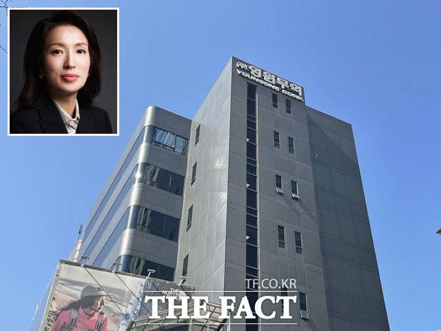 영원무역홀딩스가 최근 중장기 배당정책을 바꾼 가운데 주주들이의 질타를 받고 있다. 왼쪽 위는 성래은 영원무역홀딩스 대표이사. /더팩트 DB