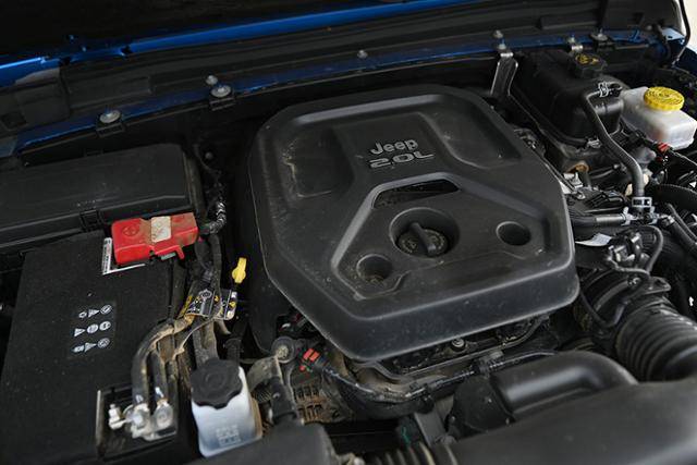 지프 랭글러 루비콘 파워탑